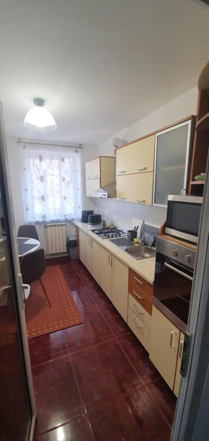 Apartament Chaplins 3 Camere Piatra Neamţ Esterno foto